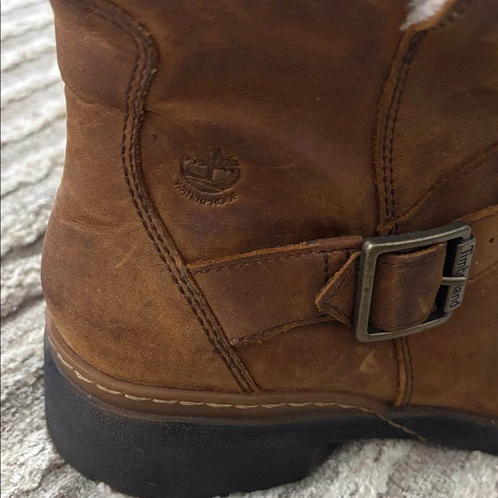 TIMBERLAND Graceyn Biker Wp Distressed Brown Leather Ankle Mid Boots with Buckle